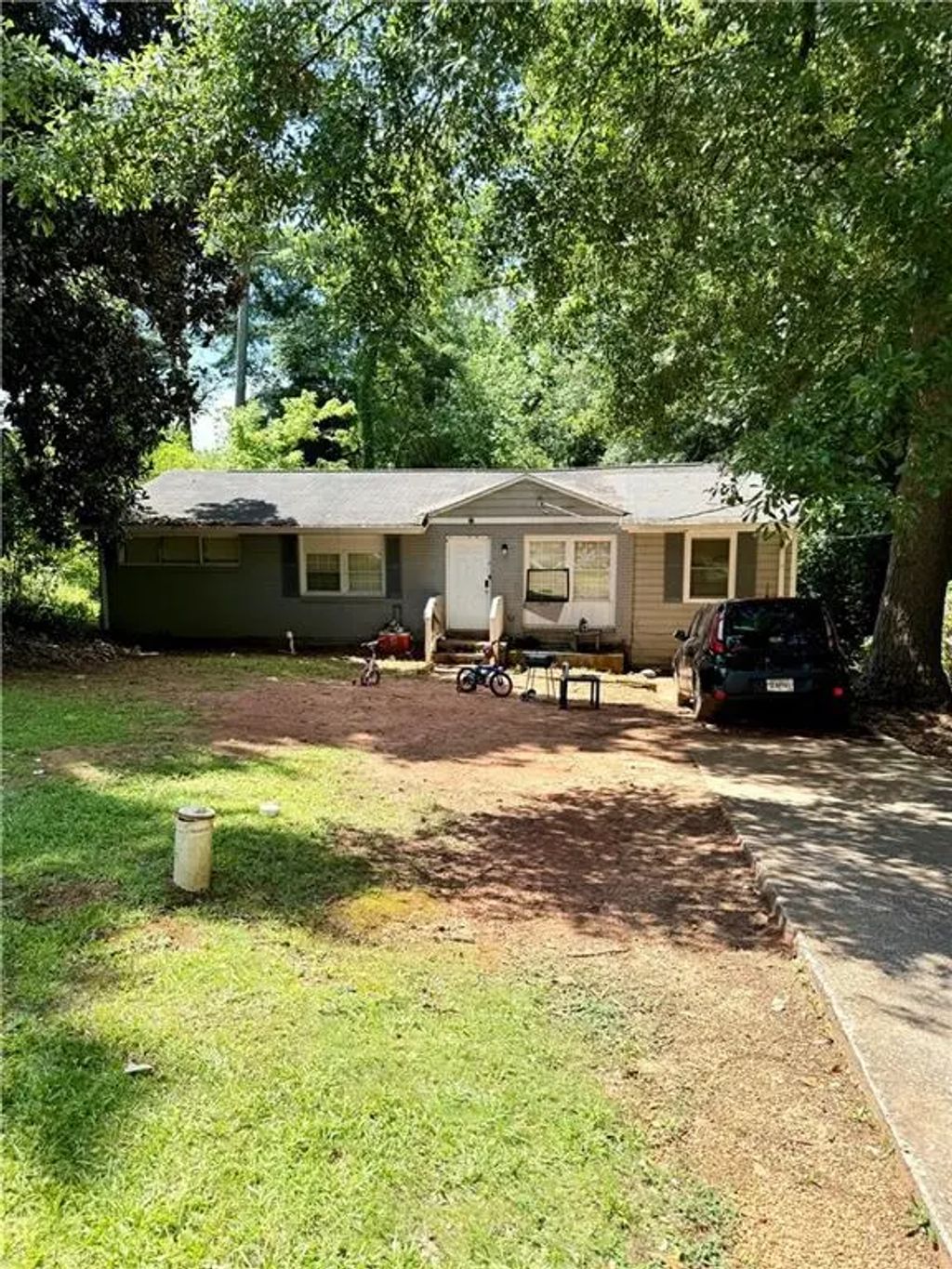 3419 Pinehill Drive, Decatur