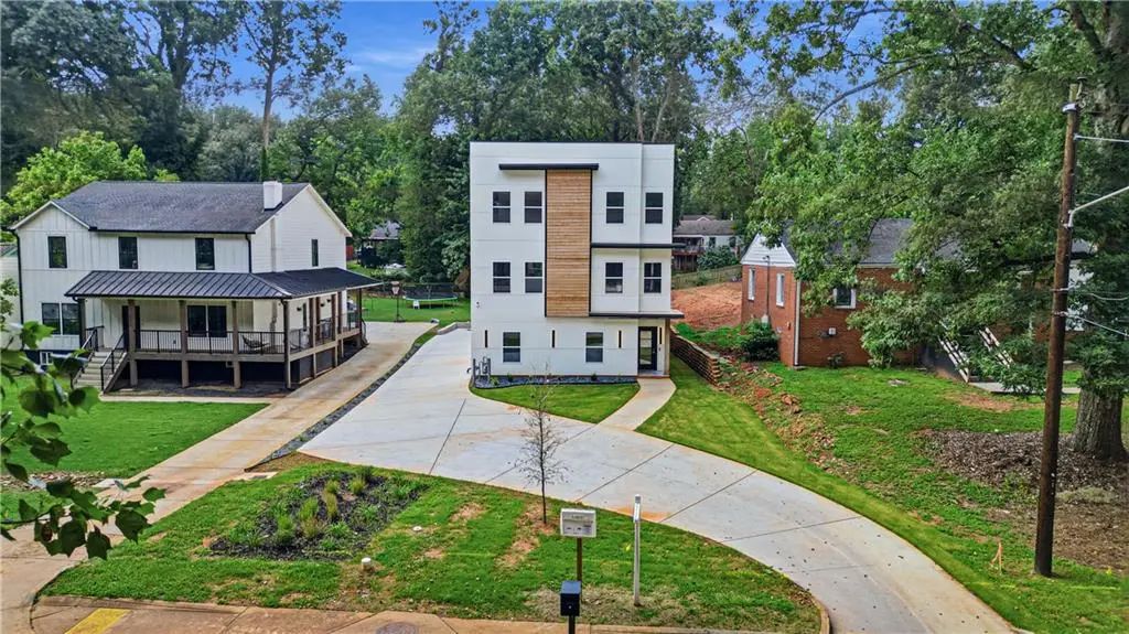 2087 Glenwood Avenue, Atlanta