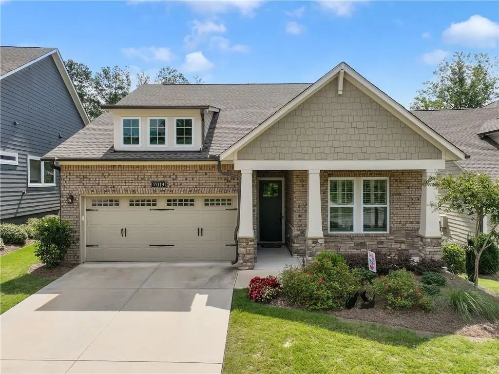 7013 River Rock Drive, Flowery Branch