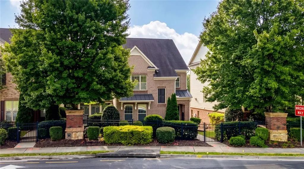 7565 Scarlet Drive, Alpharetta