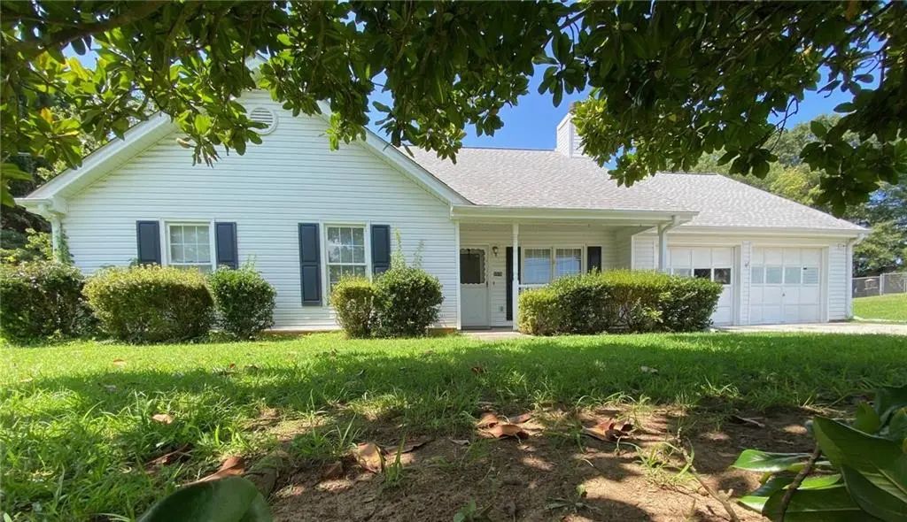 3575 Thrush Court, Loganville
