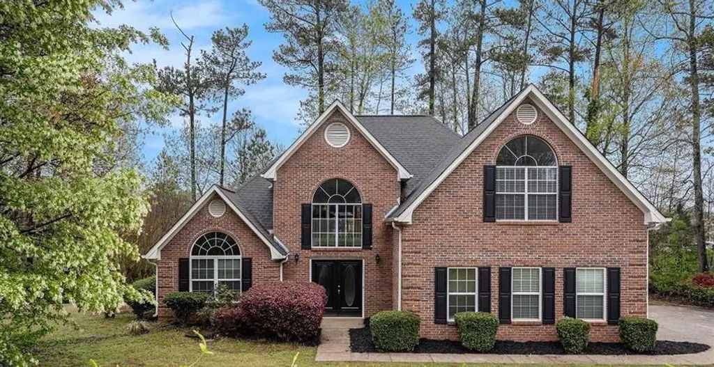 322 Fernhill Court, Jonesboro