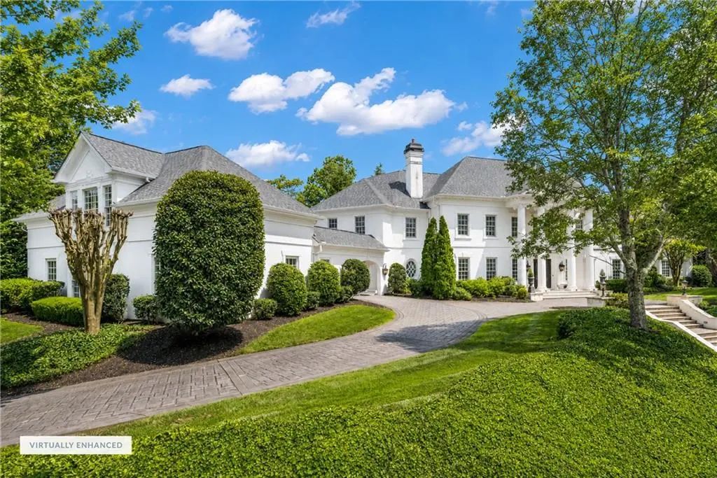 3594 Tuxedo Court, Atlanta