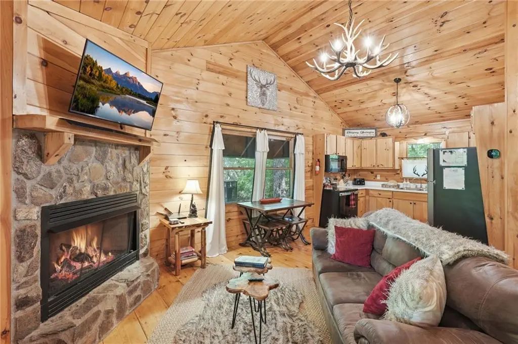 1564 Big Ben Road, Ellijay