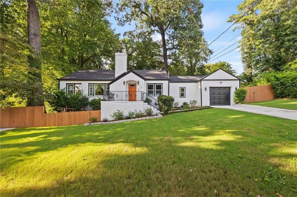 10 Claire Drive Se, Atlanta