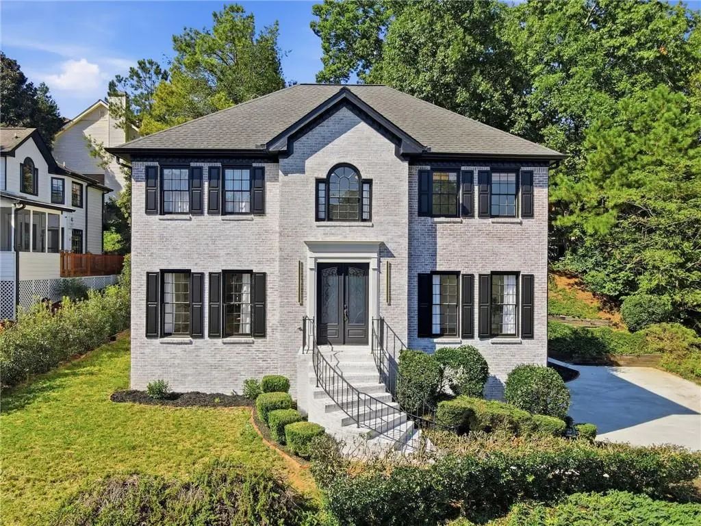 835 Kings Arms Way, Johns Creek