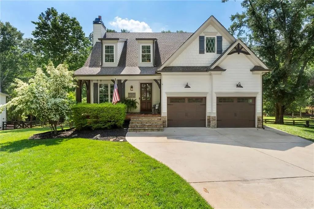 230 Mcarthur Drive, Canton