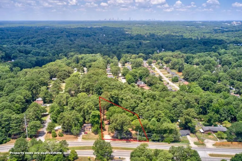 1491 S Hairston Road, Stone Mountain