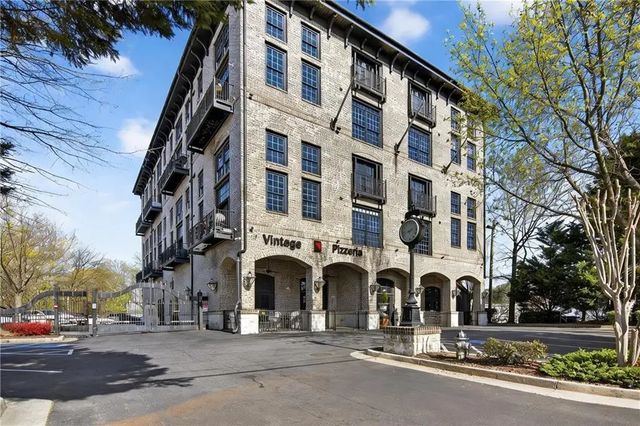 Unit 117 - 5434 Peachtree Road, Atlanta