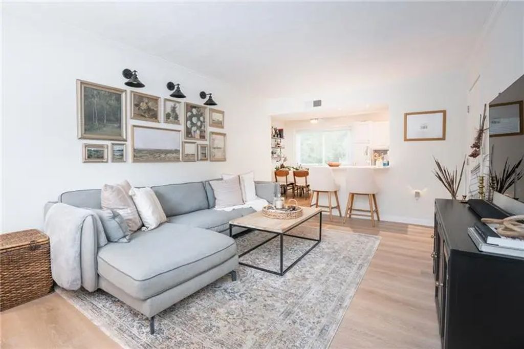 Unit D1 - 100 Biscayne Drive Nw, Atlanta