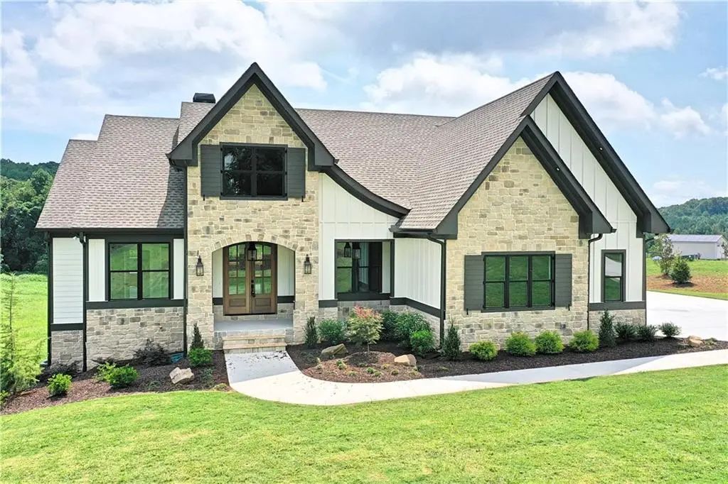 810 North Hampton Way, Monroe