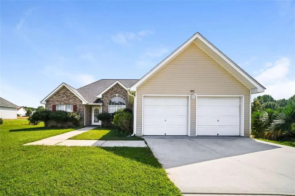 505 Vaughan Valley View, Hampton