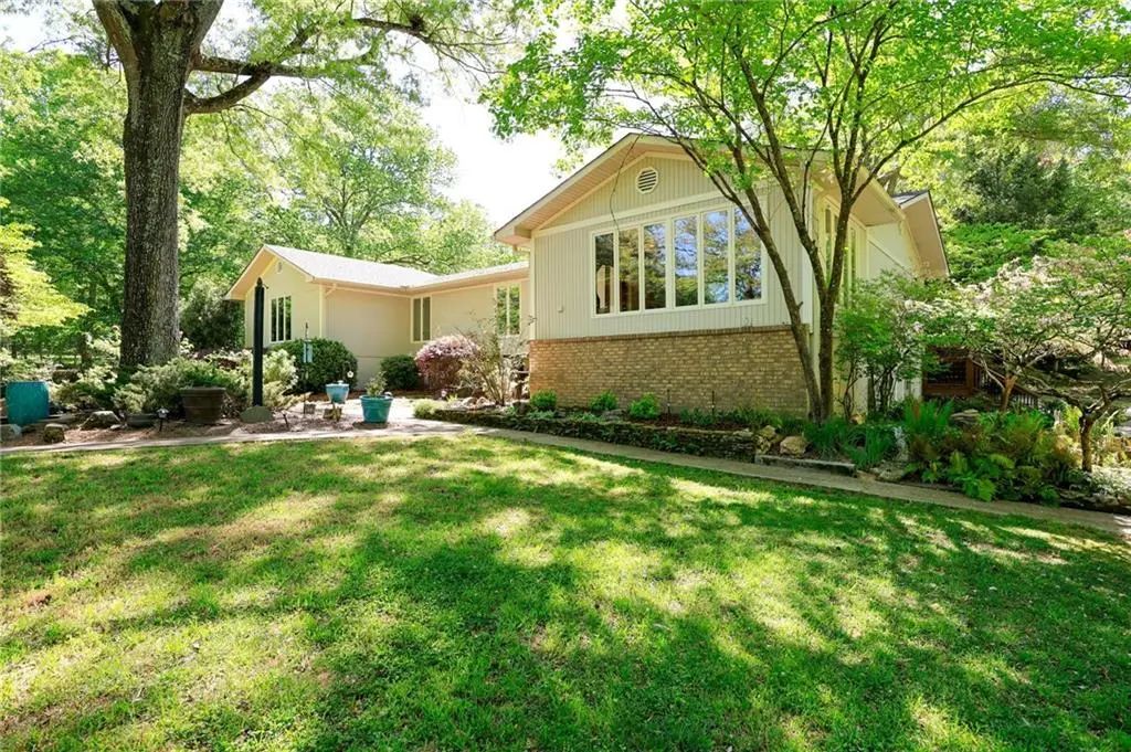 8277 Buchanan Highway, Dallas