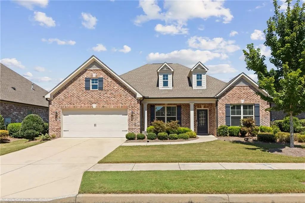 3898 Heirloom Loop Court, Buford