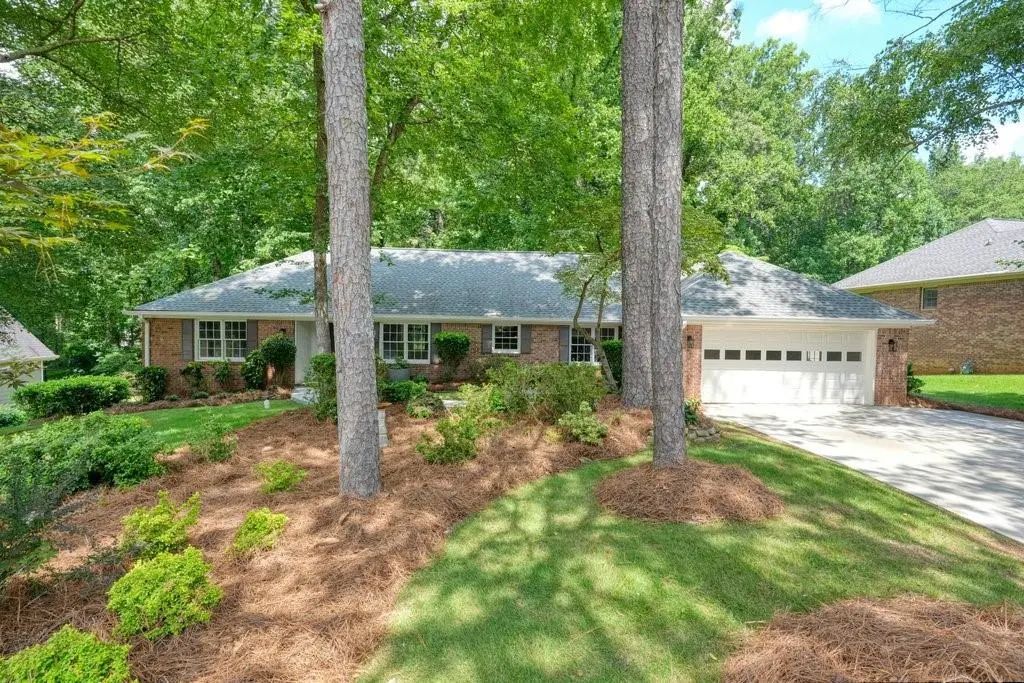 556 Lees Trace Sw, Marietta