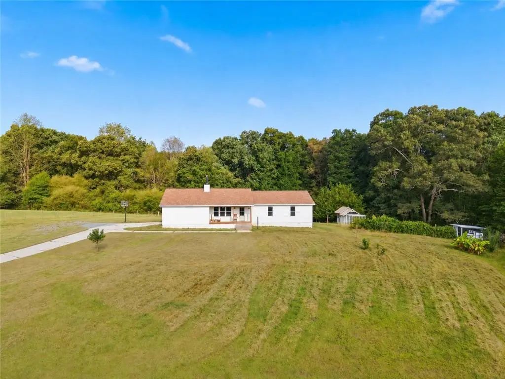 5545 Odum Smallwood Road, Gainesville