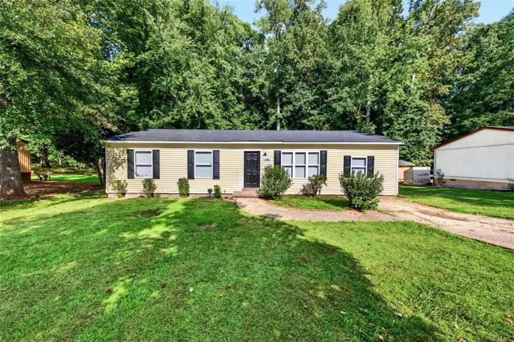 145 Sarsen Circle, Athens