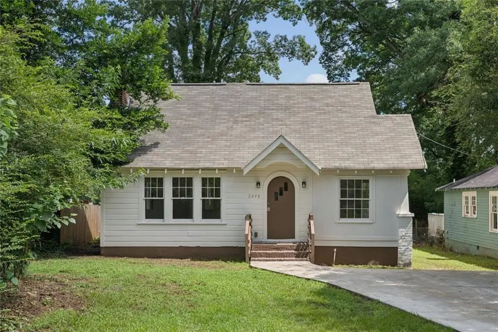 2498 White Oak Drive, Decatur