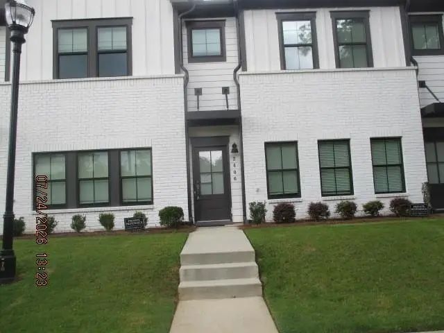 2406 Lakeshore Lane Se, Atlanta