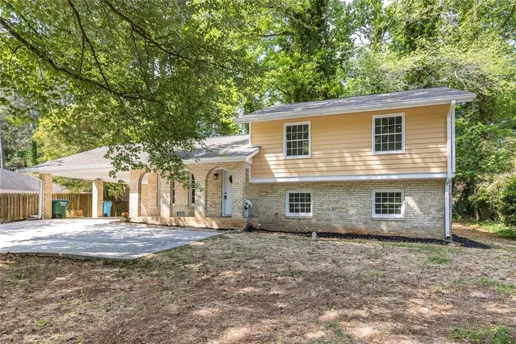 383 Ben Avenue Sw, Lilburn