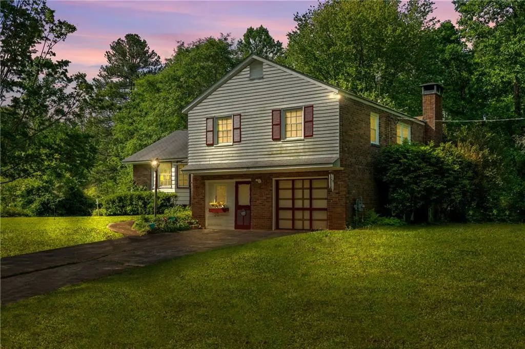 768 Burwell Road, Carrollton