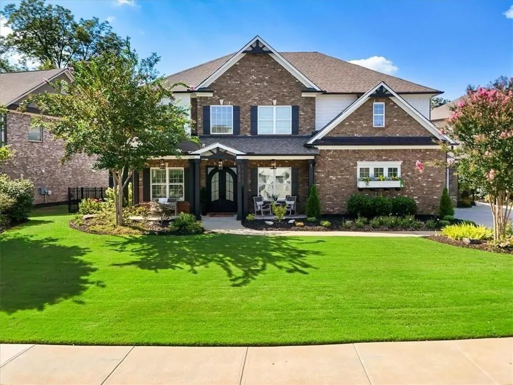 12170 Belvoir Lane, Alpharetta