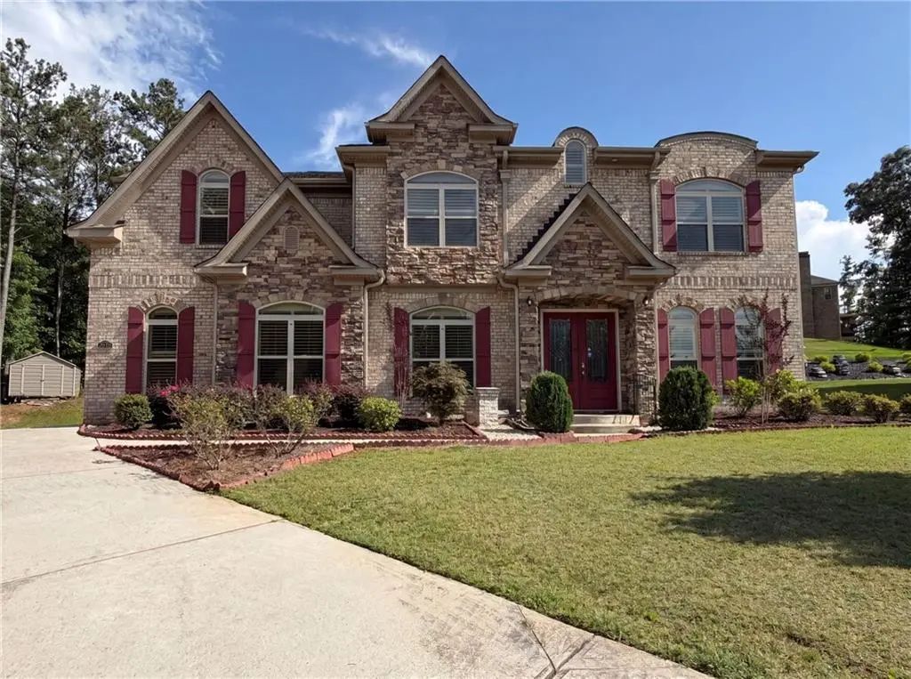 332 Warwick Place, Mcdonough