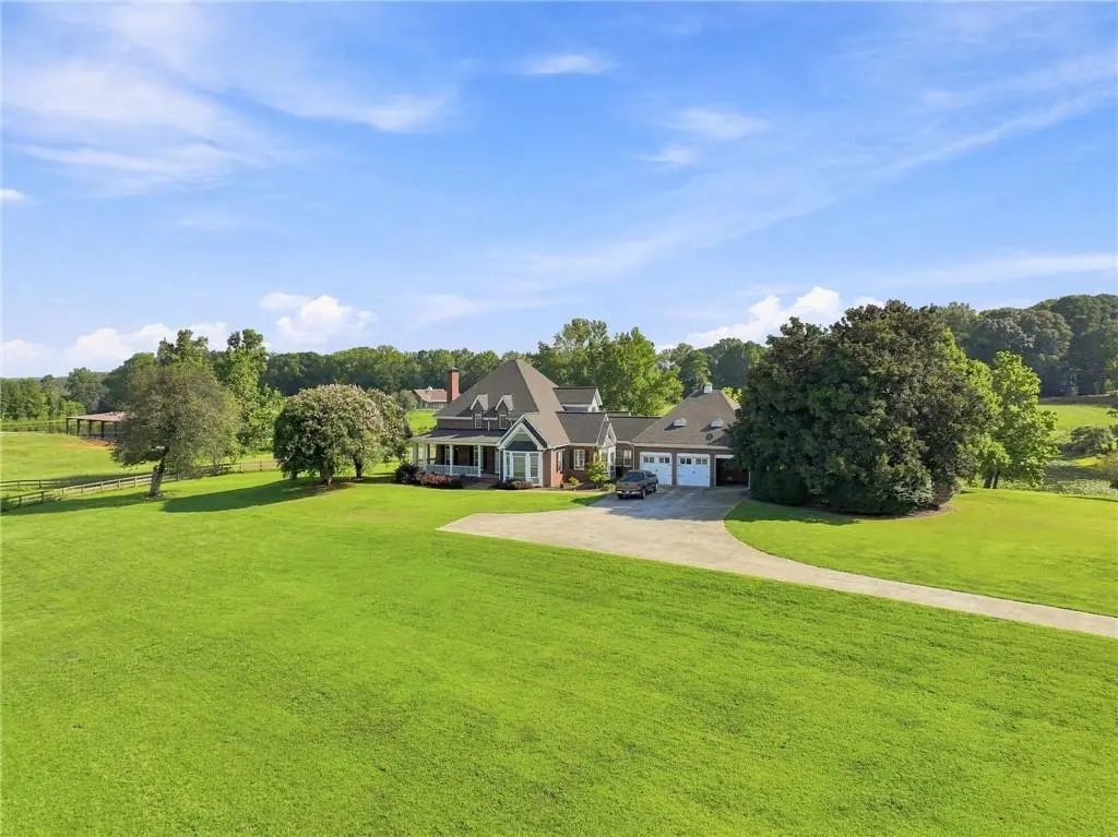 329 Willow Lakes Lane, Jefferson