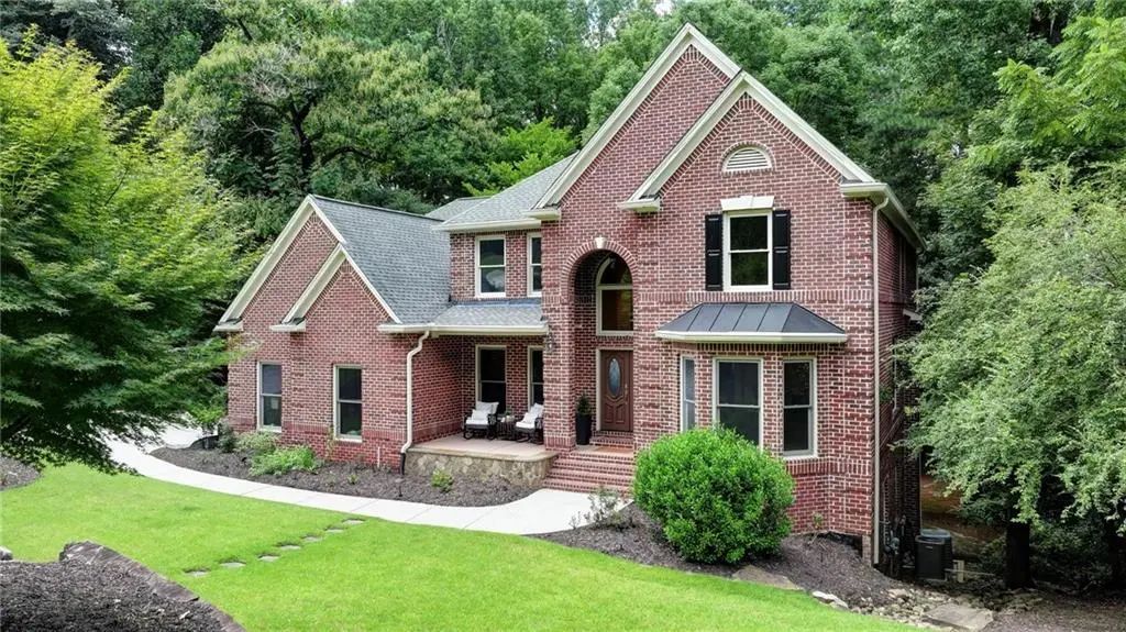 2436 Fontainebleau Drive, Atlanta