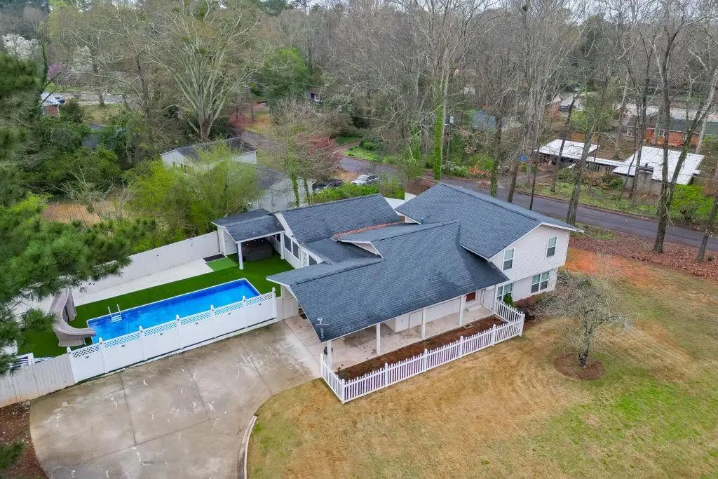 206 College Circle, Athens
