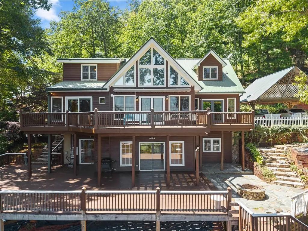 110 Yonah View, Dahlonega