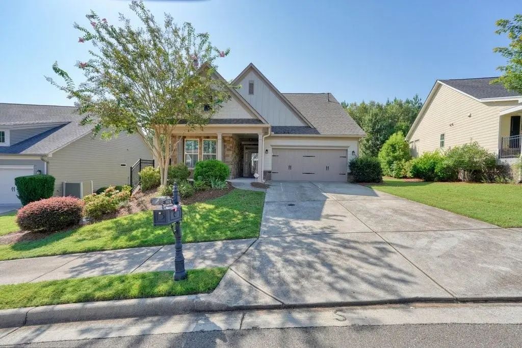 416 Windy Ridge Way, Canton