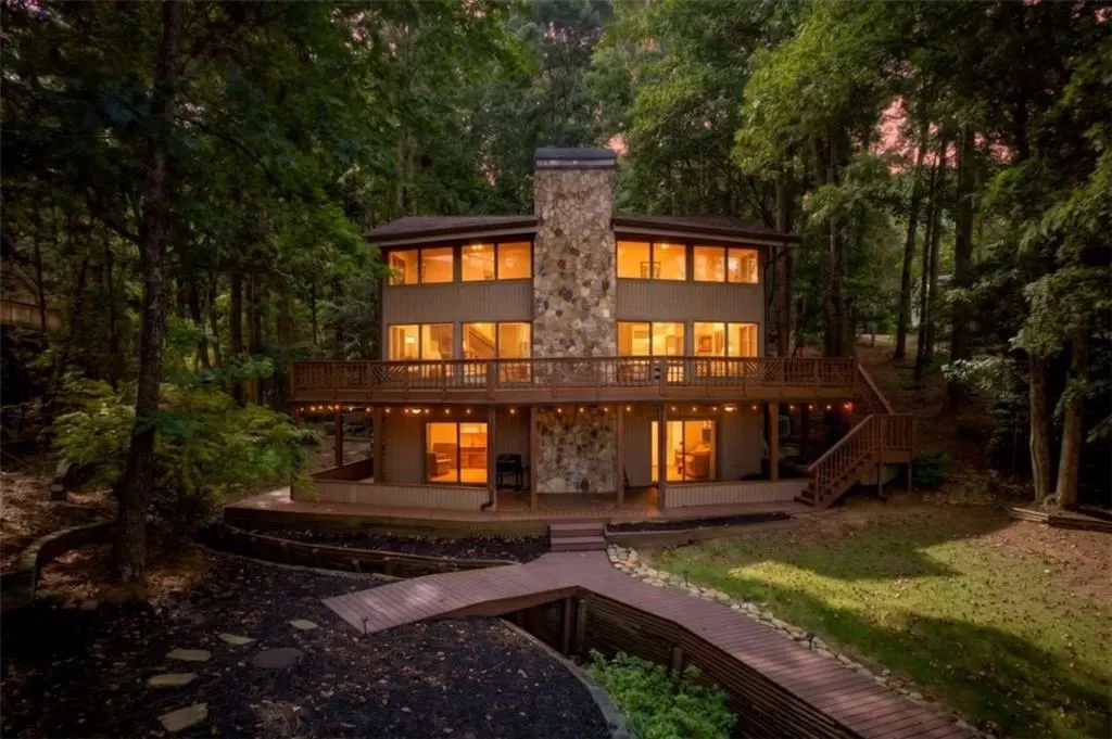 9020 Lakeview Parkway, Villa Rica