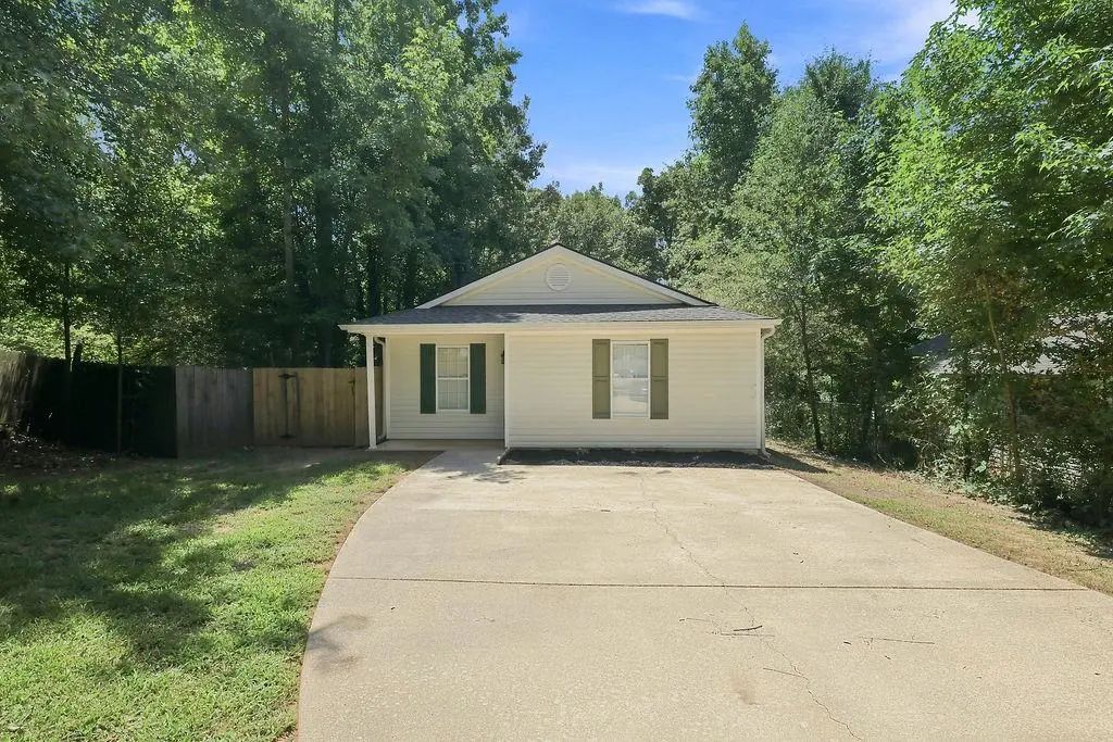 9185 Horseshoe Bnd, Gainesville