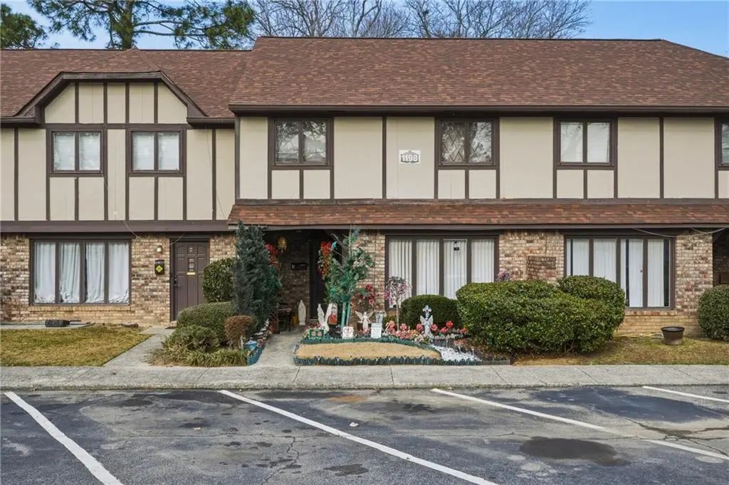 Unit J - 1198 Ashborough Terrace Se, Marietta