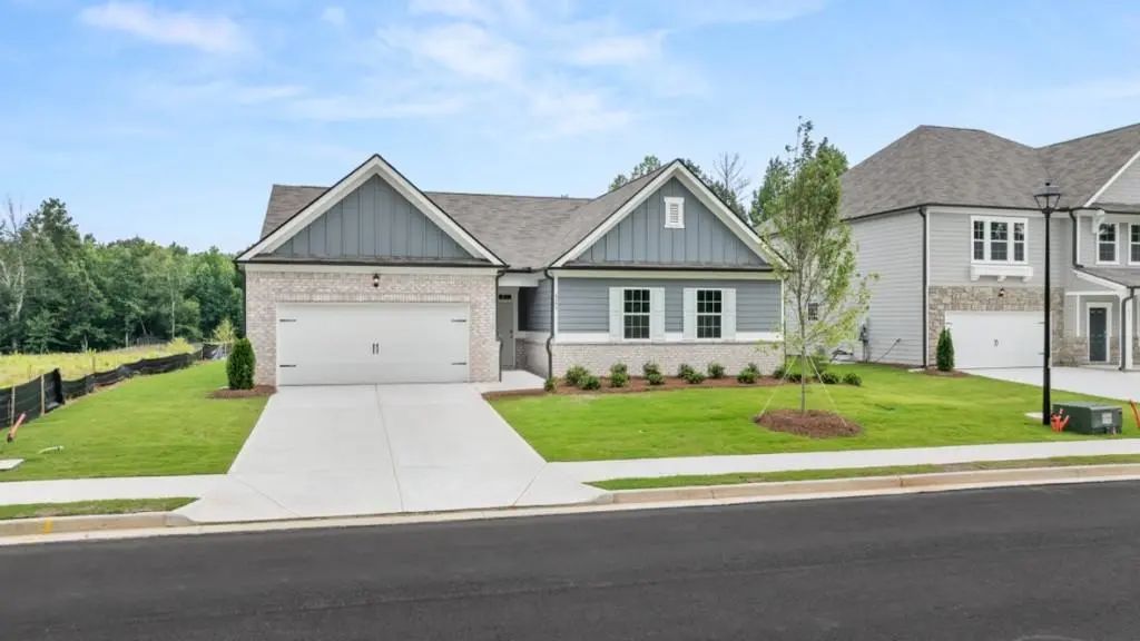 6295 Hallsley Drive, South Fulton