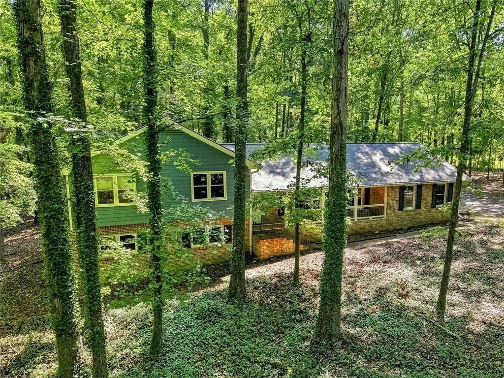 1050 Skyline Drive, Covington