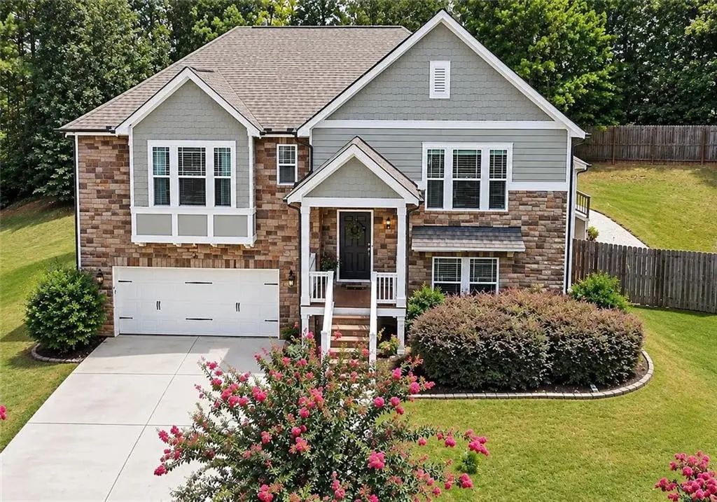 4894 Clarkstone Drive, Flowery Branch