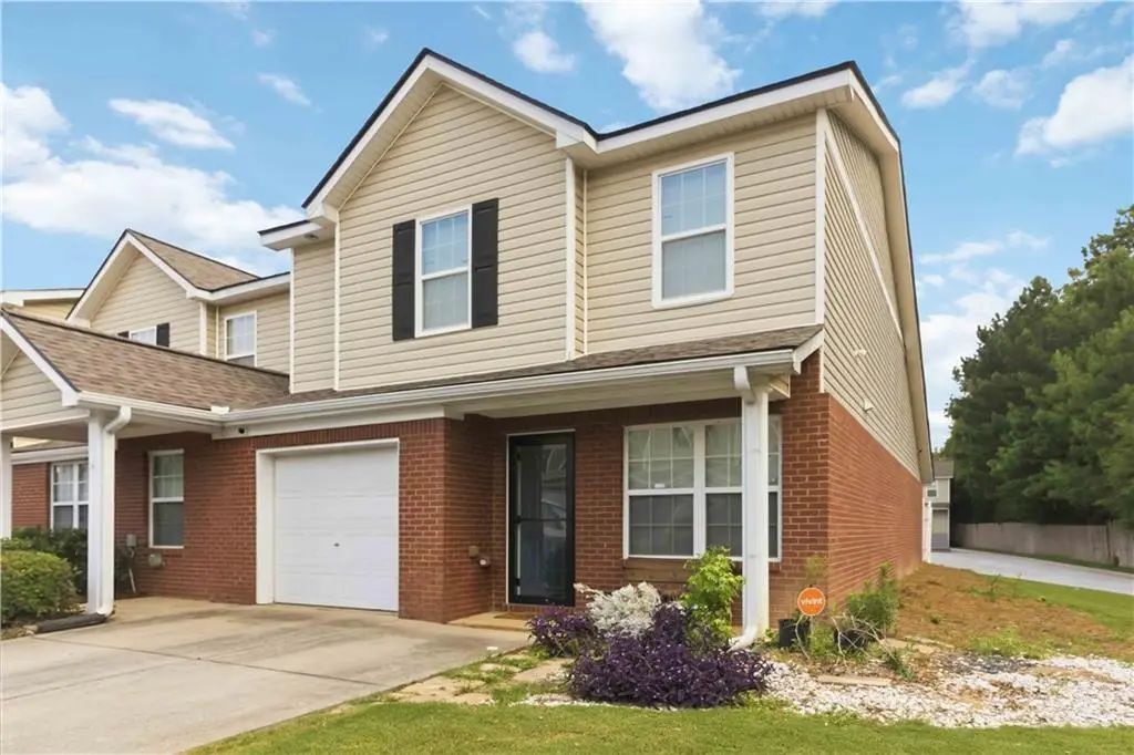 342 Tara Commons Circle, Loganville
