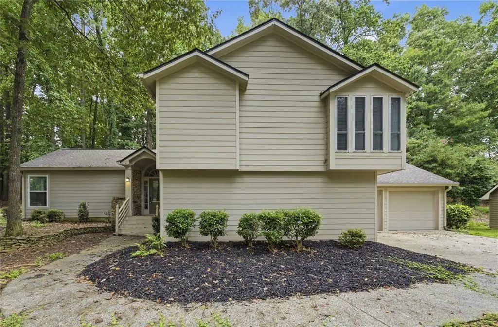 2293 Chimney Springs Drive, Marietta