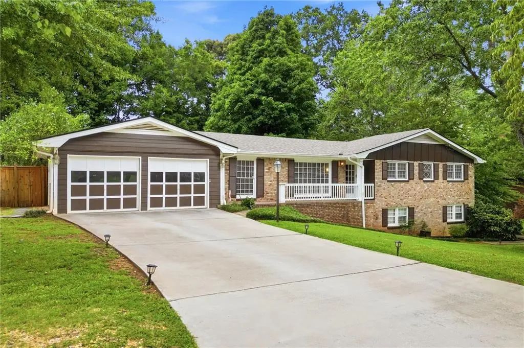 120 Deerwood Circle Se, Smyrna