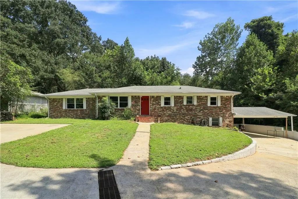 2033 Cardell Road, Austell