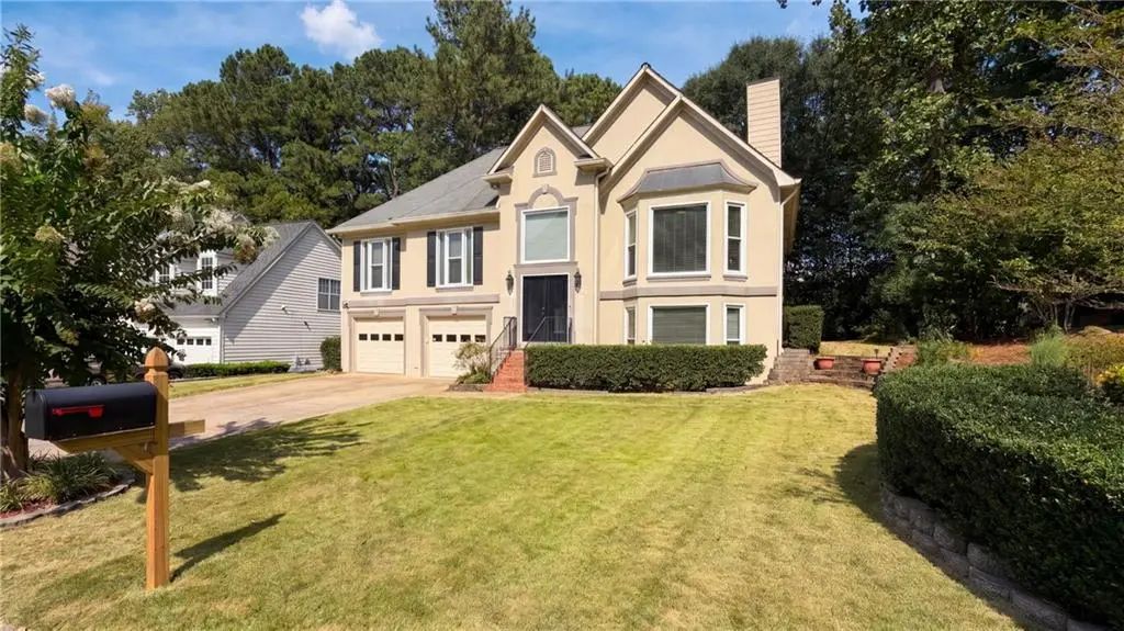 142 Clubhouse Drive Nw, Kennesaw