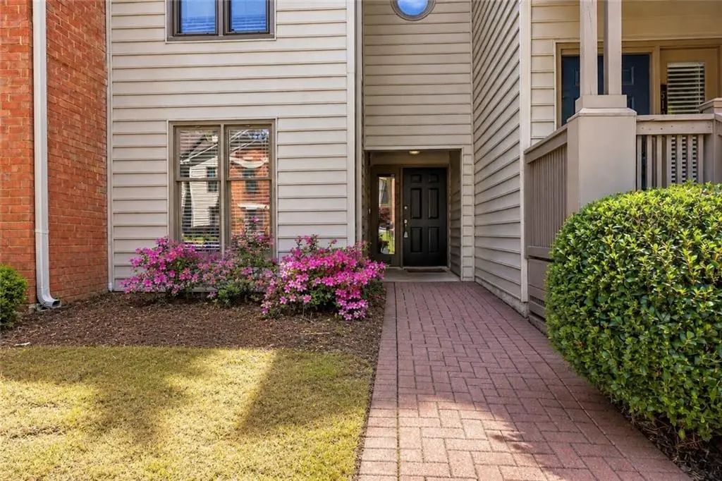 507 Garden Court, Atlanta