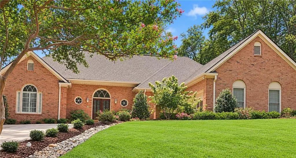 195 Sentinel Place, Marietta