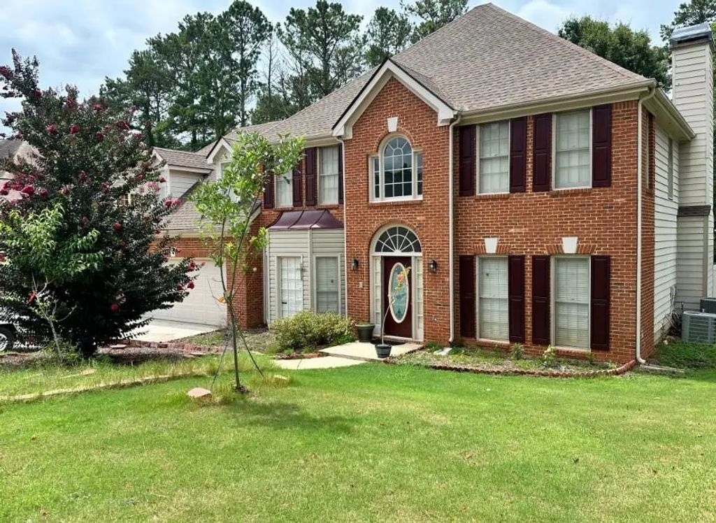 11939 Olmstead Drive, Fayetteville