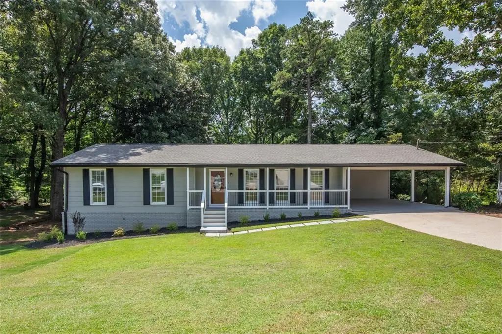 6109 Ridge Way, Douglasville