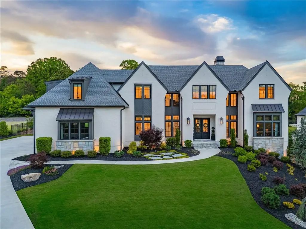 10170 Cedar Ridge Drive, Milton
