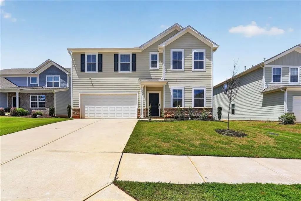 616 Blue Ash Court, Mcdonough