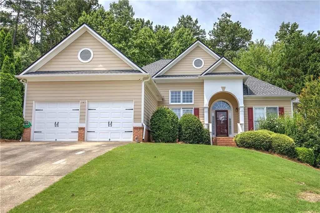 105 Arbor View Court, Woodstock